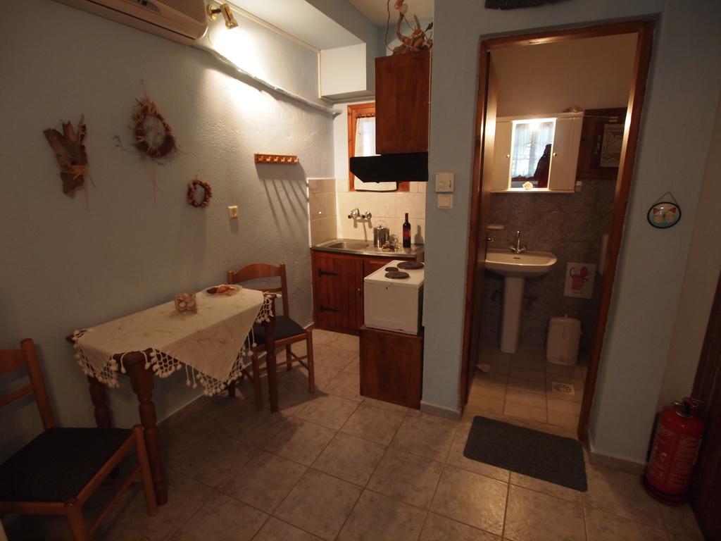 Andromahi Studios Lefokastro Zewnętrze zdjęcie